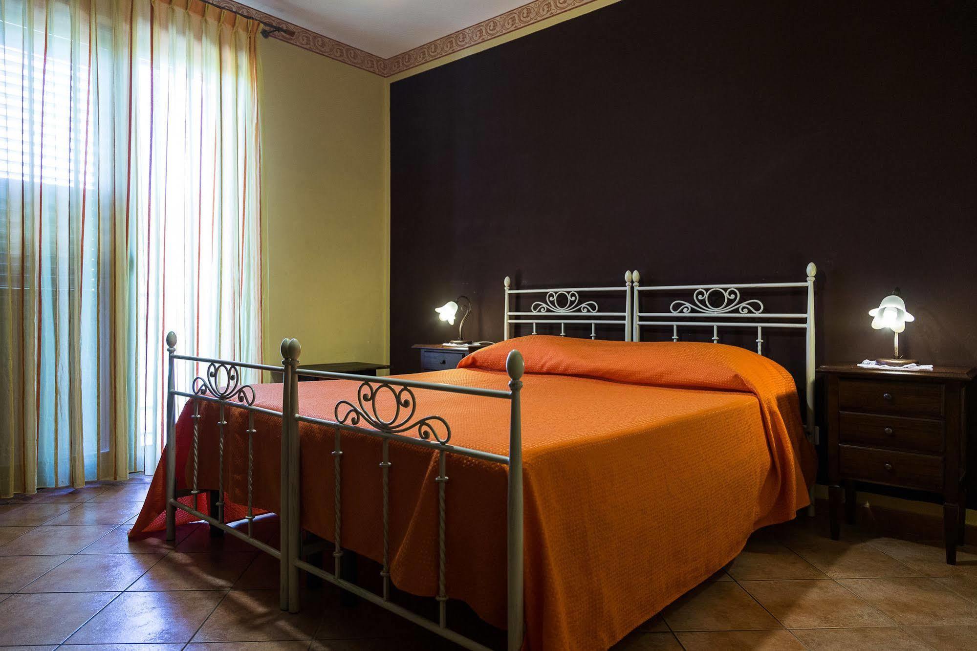 Marina D'aspra Bed & Breakfast Bagheria