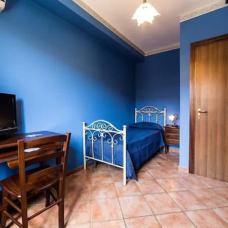 Bed And Breakfast Marina D'Aspra Bagheria Room photo