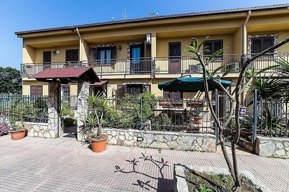 Bed & Breakfast Marina D'aspra
